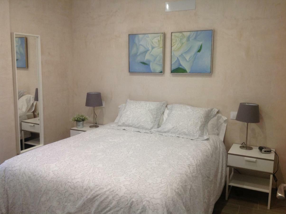 Niebla Centro Apartamentos エクステリア 写真